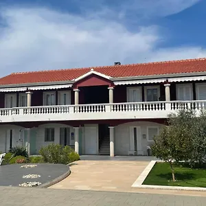  Apartment Indigo Kroatien