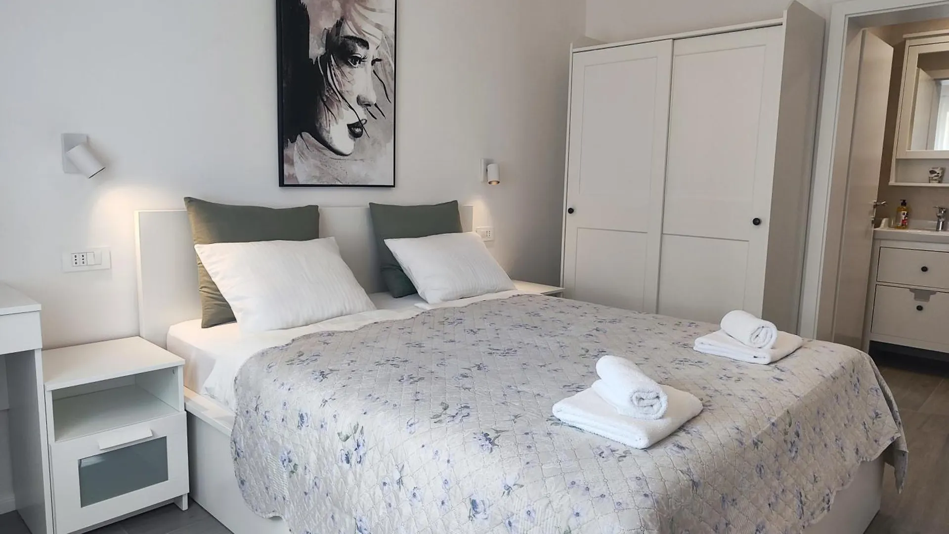 Apartments Vodaric Cres