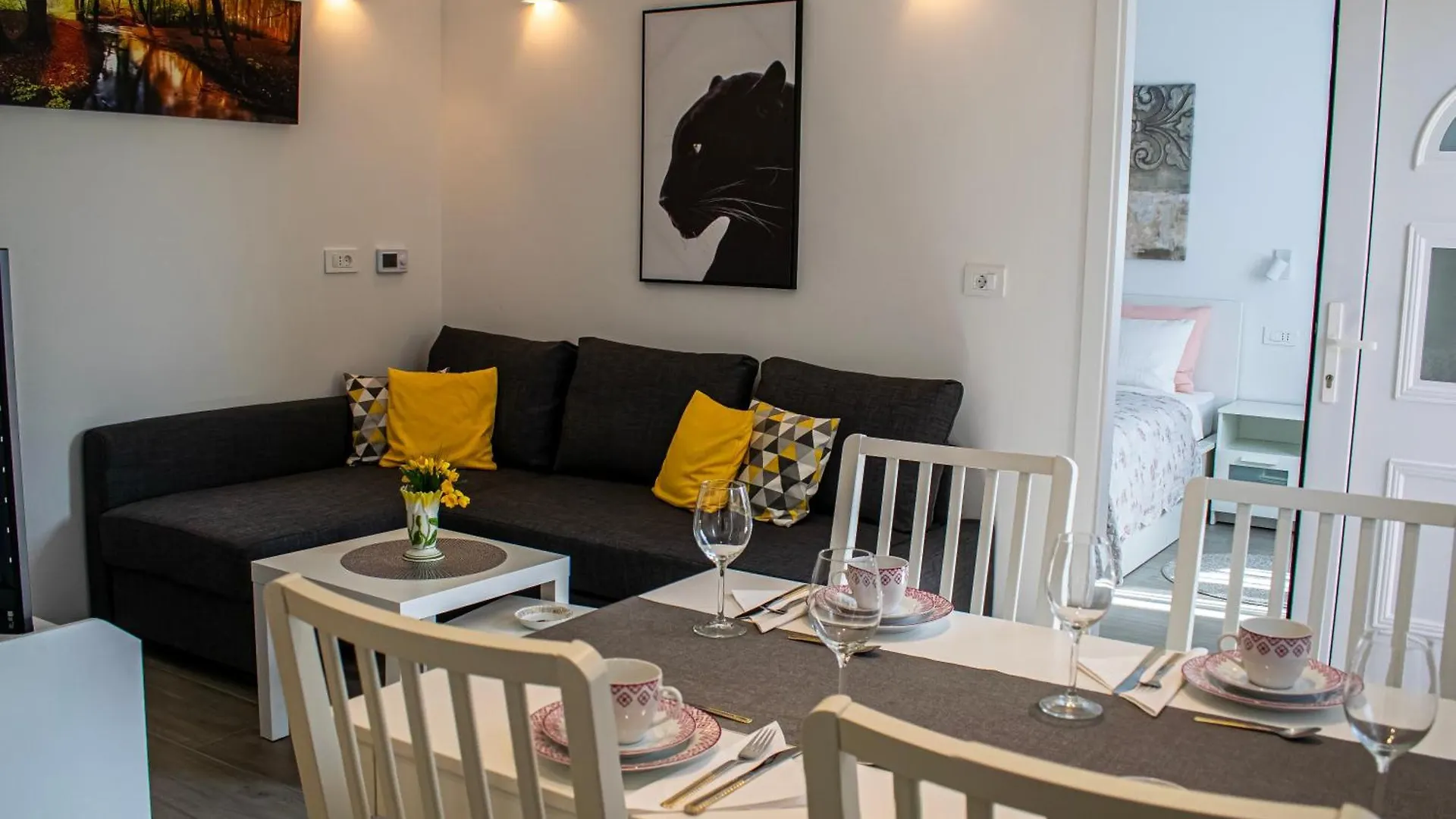 Apartments Vodaric Cres